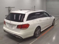 Mercedes-Benz E CLASS WAGON лот № 38062 оценка 4  с аукциона в Японии 1
