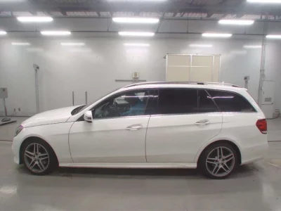 Mercedes-Benz E CLASS WAGON  с аукциона в Японии