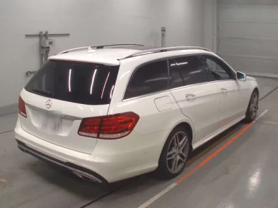 Mercedes-Benz E CLASS WAGON  с аукциона в Японии