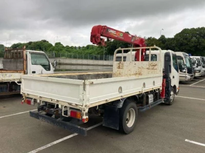 Toyota DYNA  с аукциона в Японии