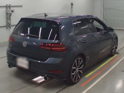 Volkswagen GOLF  с аукциона в Японии