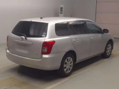 Toyota COROLLA FIELDER  с аукциона в Японии