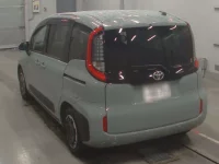 Toyota SIENTA лот № 30018 оценка 5  с аукциона в Японии 5