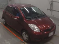 Toyota VITZ лот № 30020 оценка 3  с аукциона в Японии 4