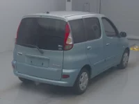 Toyota FUNCARGO лот № 4748 оценка R  с аукциона в Японии 1
