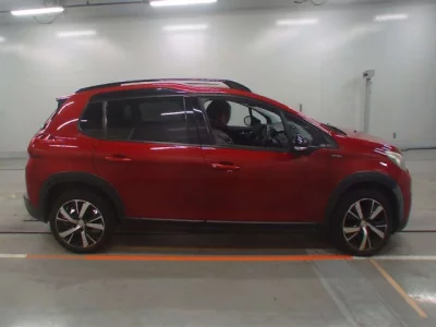 Peugeot 2008  с аукциона в Японии