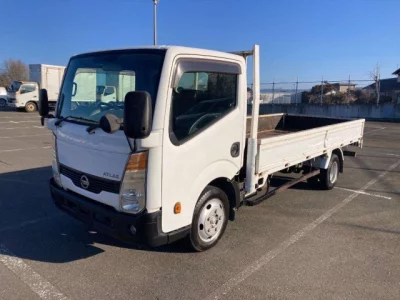 Nissan ATLAS  с аукциона в Японии