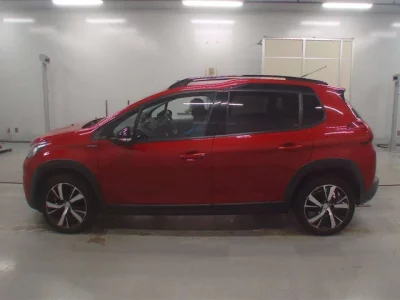 Peugeot 2008  с аукциона в Японии