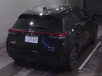 Nissan AURA  с аукциона в Японии