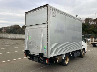 Hino DUTRO  с аукциона в Японии