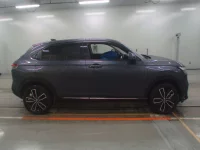 Honda VEZEL лот № 30027 оценка 4  с аукциона в Японии 2