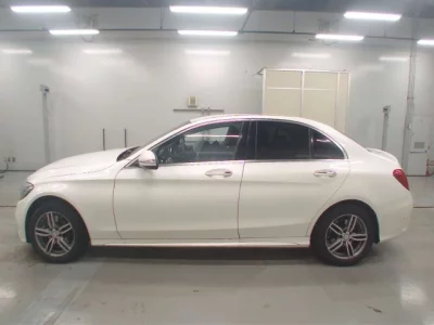 Mercedes-Benz C CLASS  с аукциона в Японии