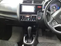 Honda FIT лот № 30029 оценка R  с аукциона в Японии 8