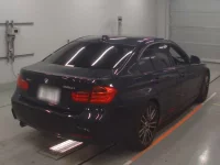 BMW 3-Series лот № 38083 оценка 3  с аукциона в Японии 1
