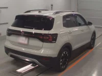 Volkswagen T-CROSS лот № 38082 оценка 4.5  с аукциона в Японии 1