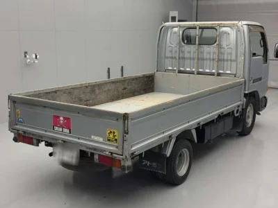 Nissan ATLAS  с аукциона в Японии