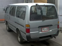 Toyota HIACE VAN лот № 8090 оценка 3.5  с аукциона в Японии 1