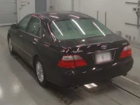 Toyota CROWN лот № 30034 оценка 4  с аукциона в Японии 5