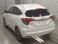 Honda VEZEL лот № 30032 оценка 3.5  с аукциона в Японии 5