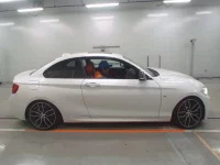 BMW 2-Series лот № 38086 оценка 4.5  с аукциона в Японии 2