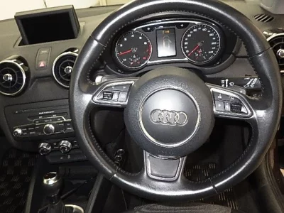 Audi A1  с аукциона в Японии