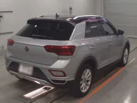 Volkswagen T-ROC лот № 38088 оценка 4.5  с аукциона в Японии 1
