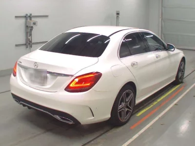 Mercedes-Benz C CLASS  с аукциона в Японии