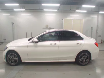 Mercedes-Benz C CLASS  с аукциона в Японии