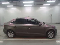 Audi A3 лот № 38091 оценка 3.5  с аукциона в Японии 2