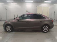 Audi A3 лот № 38091 оценка 3.5  с аукциона в Японии 3