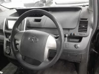 Toyota VOXY лот № 10499 оценка R  с аукциона в Японии 6