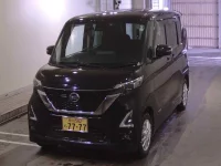 Nissan ROOX лот № 4005 оценка RA  с аукциона в Японии 4