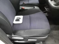 Toyota WISH лот № 30040 оценка 4  с аукциона в Японии 7