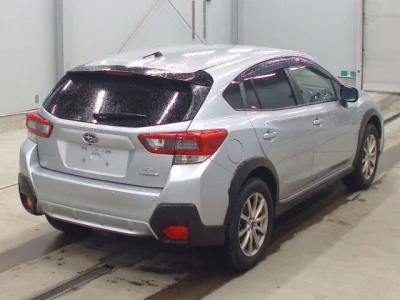 Subaru XV  с аукциона в Японии