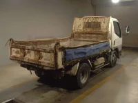 Mitsubishi CANTER лот № 63542 оценка R  с аукциона в Японии 1