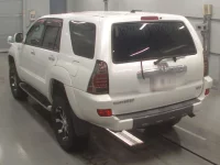Toyota HILUX SURF лот № 30045 оценка 3  с аукциона в Японии 5