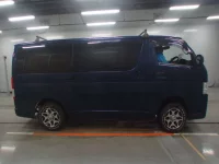 Toyota REGIUS ACE VAN лот № 30048 оценка R  с аукциона в Японии 2