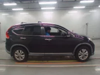 Honda CR-V лот № 30050 оценка 4  с аукциона в Японии 2