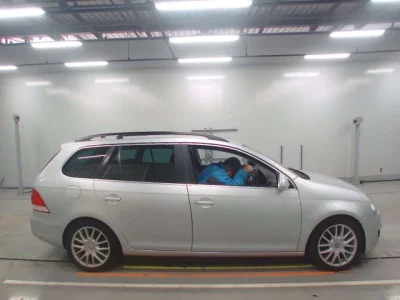Volkswagen GOLF VARIANT  с аукциона в Японии
