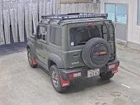 Suzuki JIMNY SIERRA лот № 3334 оценка 3.5  с аукциона в Японии 1