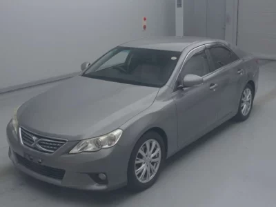 Toyota MARK X  с аукциона в Японии