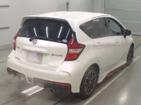 Nissan NOTE лот № 30053 оценка 4.5  с аукциона в Японии 1