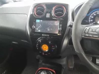 Nissan NOTE лот № 30053 оценка 4.5  с аукциона в Японии 8