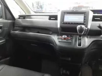 Honda FREED лот № 30056 оценка 4.5  с аукциона в Японии 8