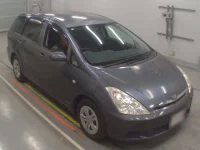 Toyota WISH лот № 10527 оценка 3.5  с аукциона в Японии 4