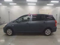 Toyota WISH лот № 10527 оценка 3.5  с аукциона в Японии 3