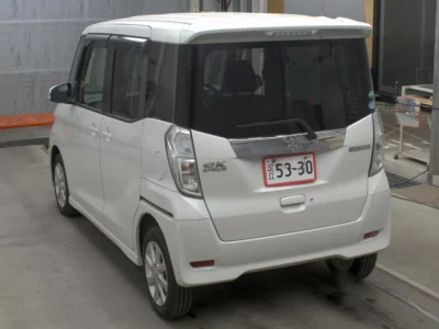Mitsubishi EK SPACE
