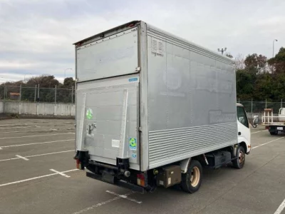 Hino DUTRO  с аукциона в Японии