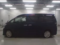 Toyota VELLFIRE лот № 30057 оценка 3.5  с аукциона в Японии 3