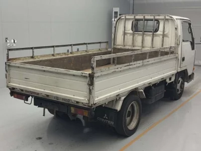 Mitsubishi CANTER  с аукциона в Японии